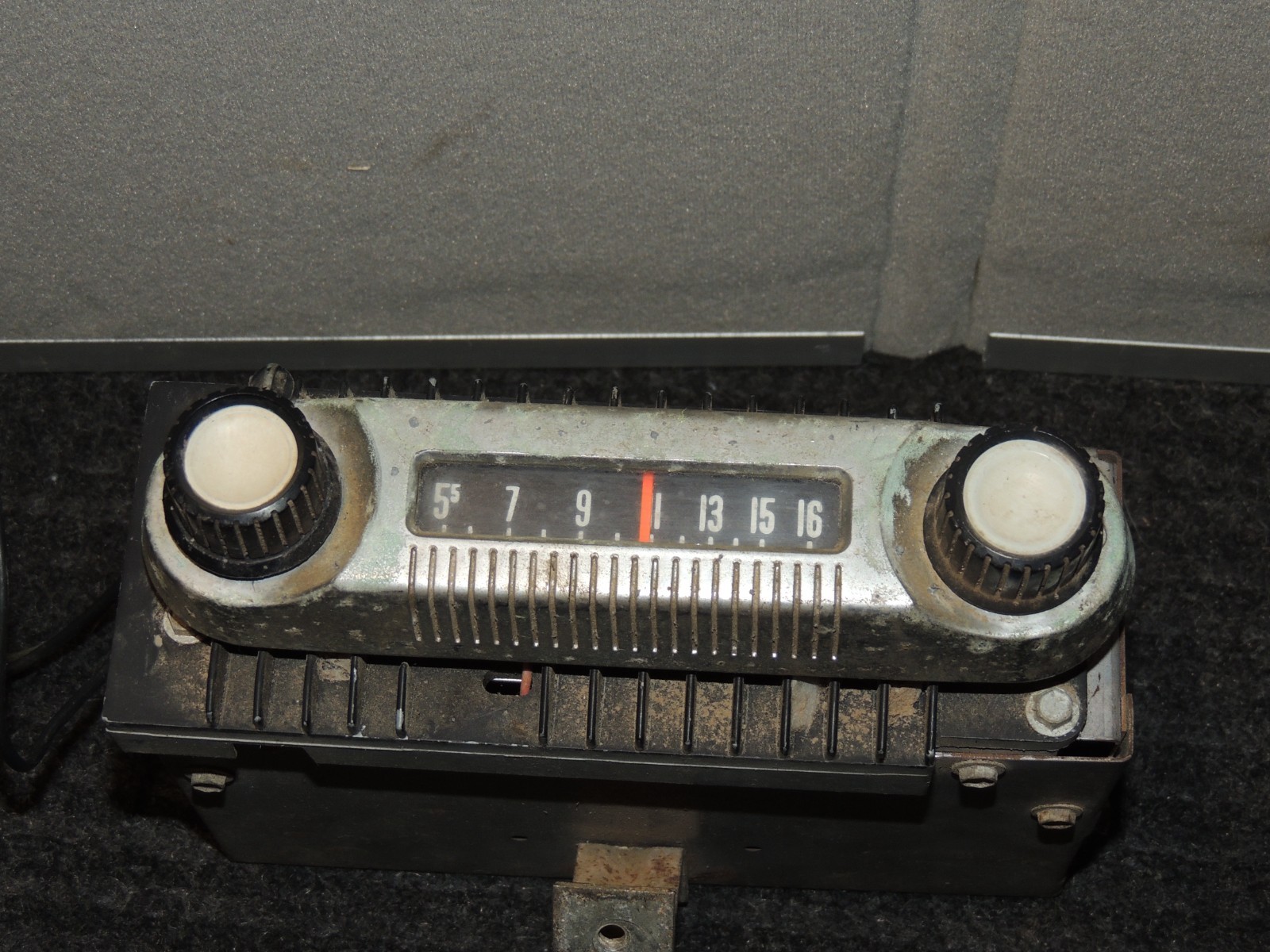 Vintage FoMoCo Radio Vintage FoMoCo Radio