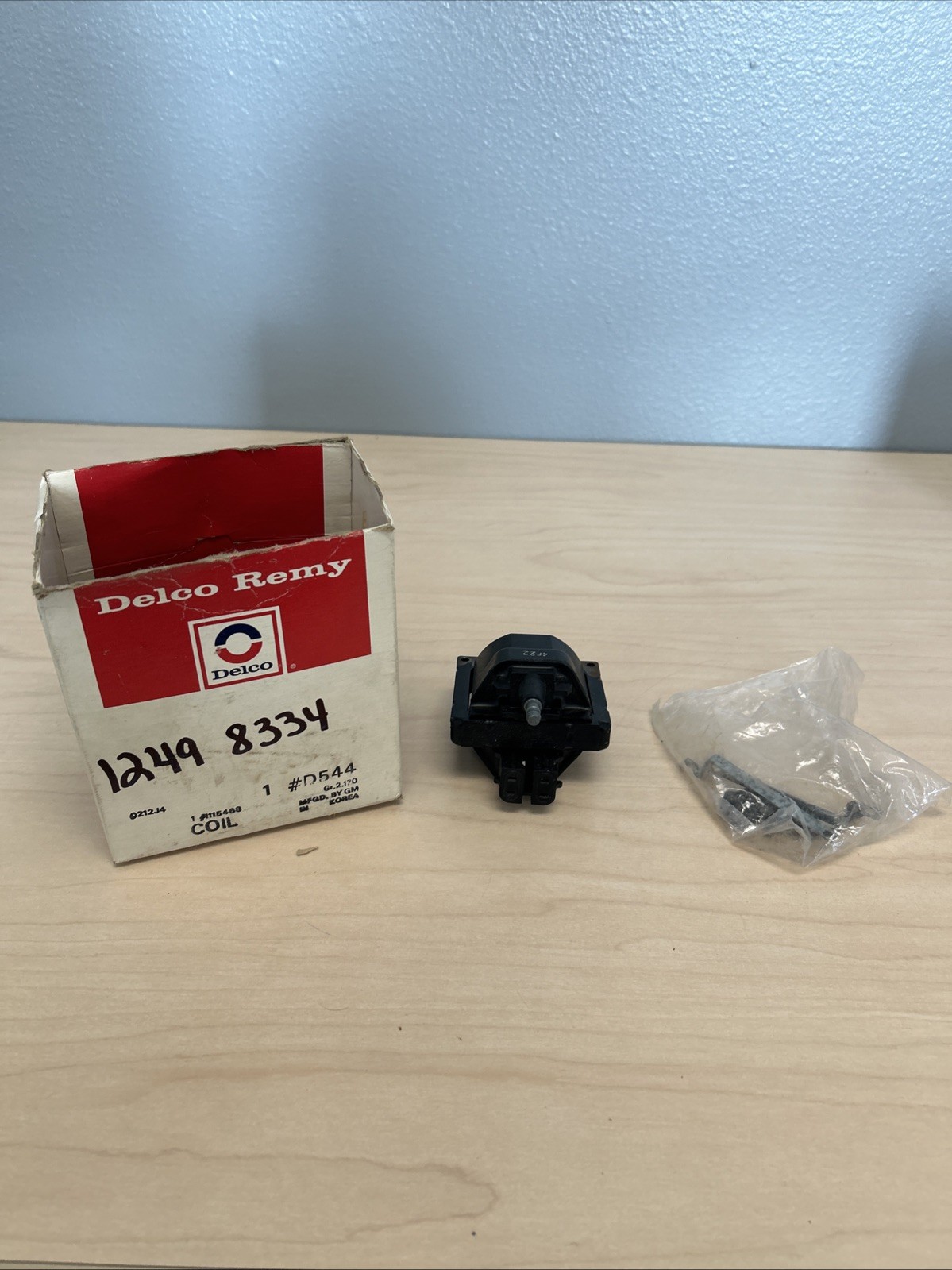 OEM NOS Delco GM #1115468 Ignition Coil Kit (1983-1989)  Chevy GMC Buick