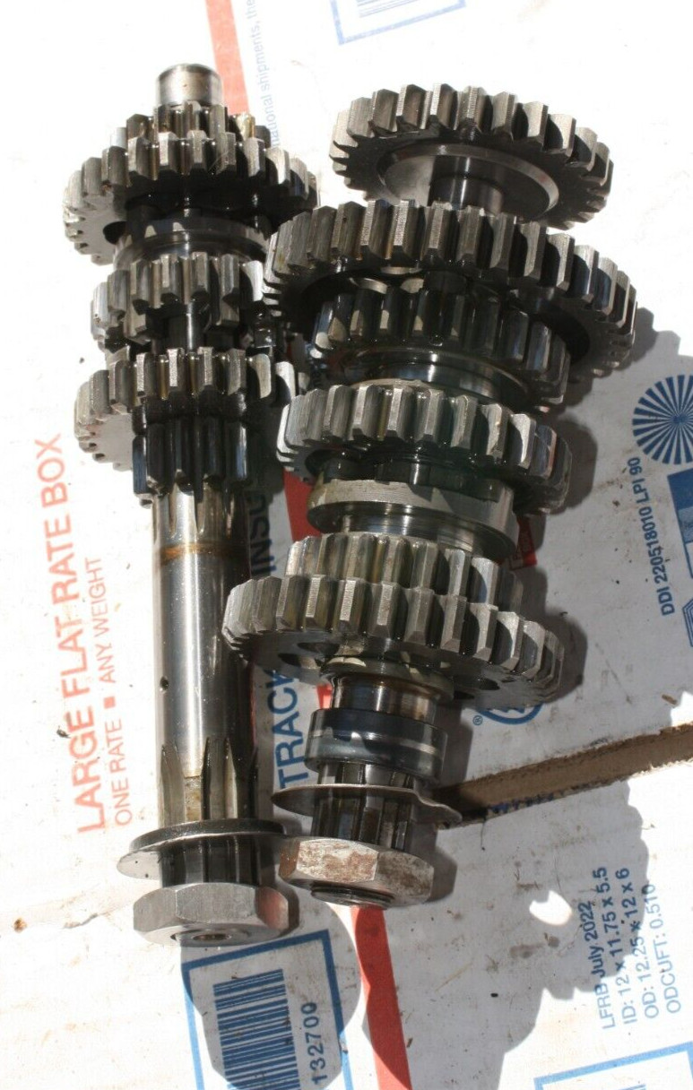 1970-71  YAMAHA AT1 125cc  OEM TRANSMISSION  VIN #AT1-183481