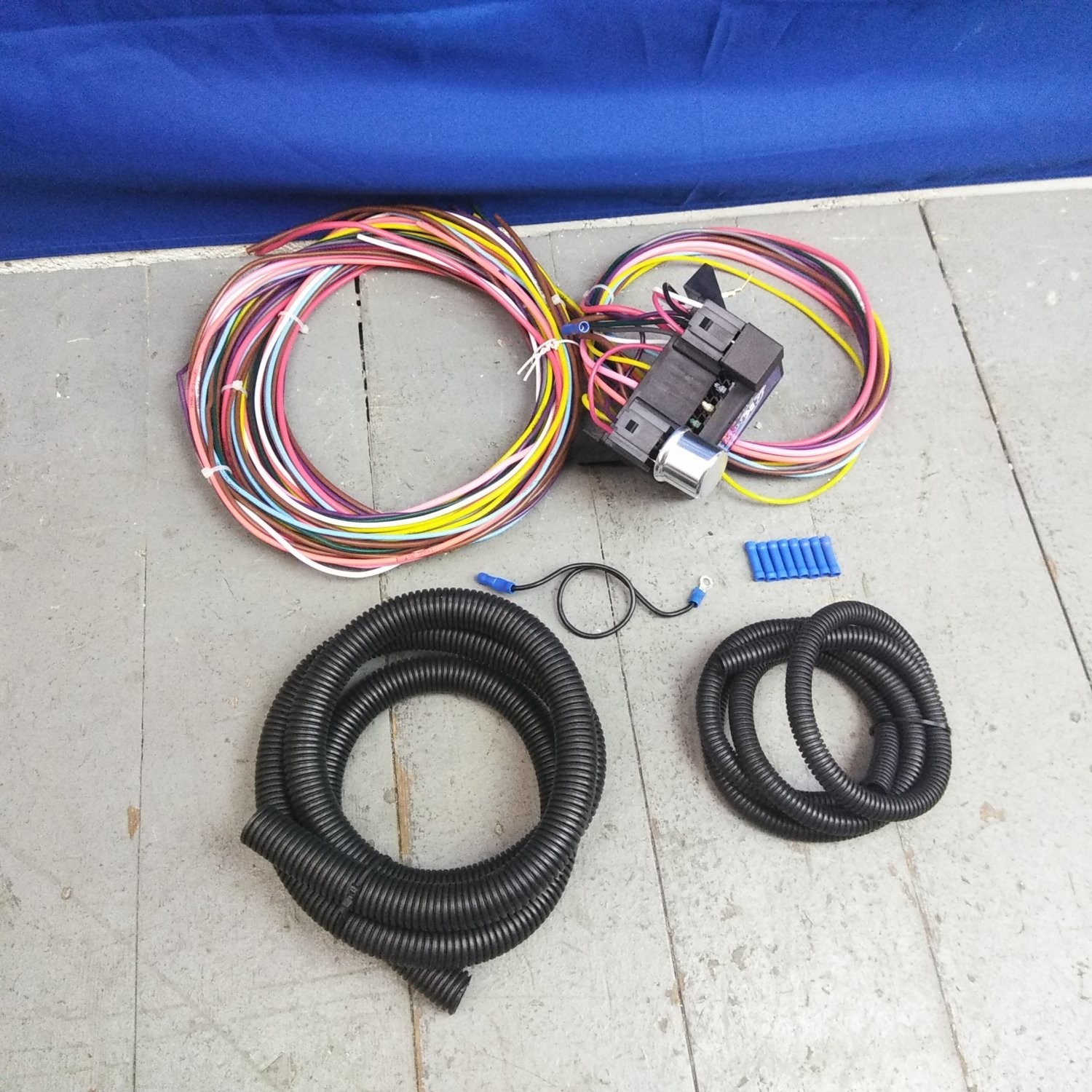 1968 - 1971 Ford Mercury Torino and Montego Wire Harness Fuse Block Upgrade Kit 
