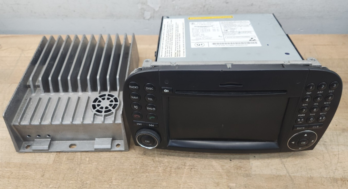 OEM 09-12 MERCEDES R230 SL-CLASS HEAD UNIT Radio Command Unit & AMP 9017 BUNDLE
