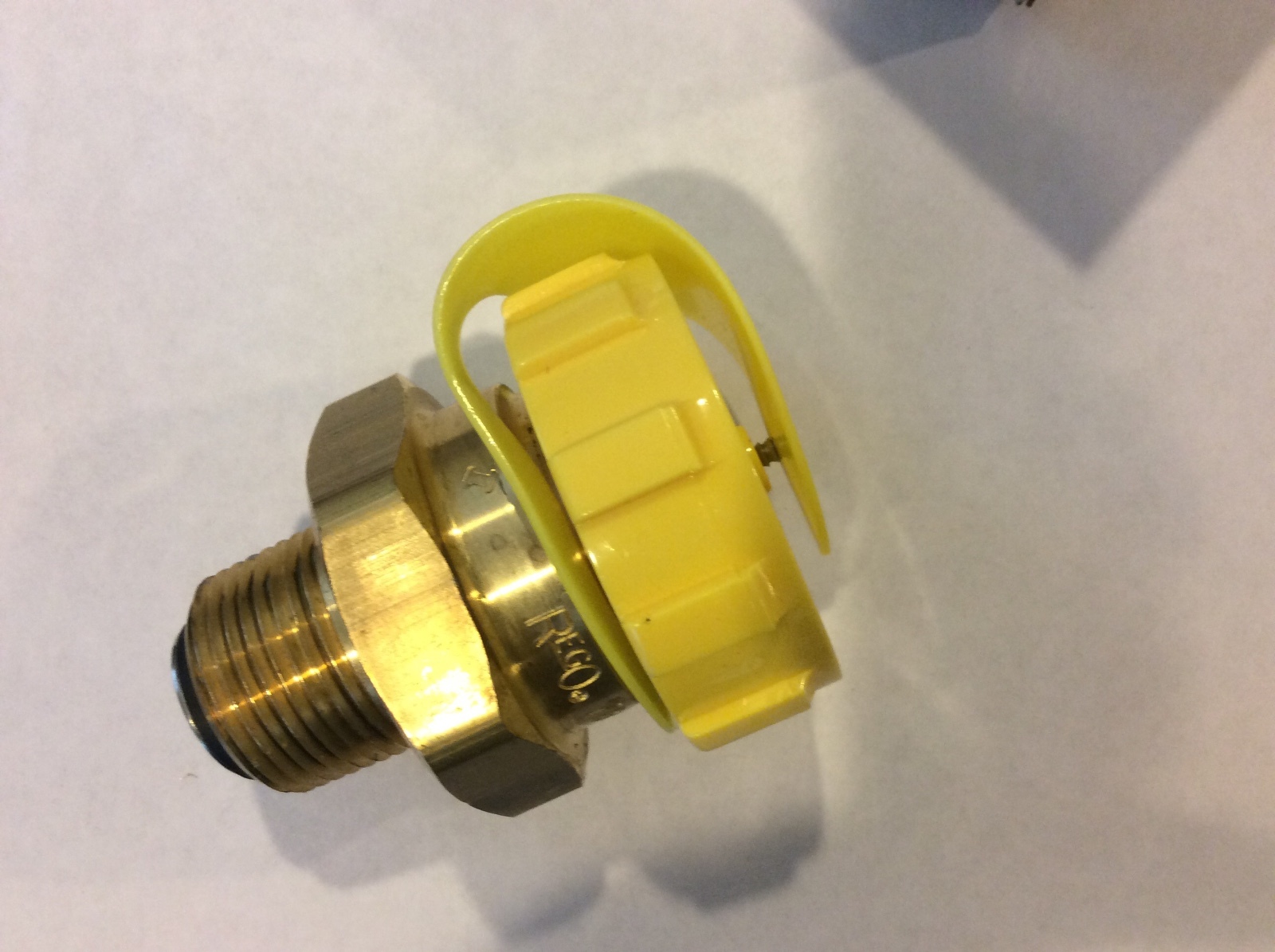 PROPANE TANK FILLER VALVE RE7547B NPT CONNECTION LPG GAS 1 3/4
