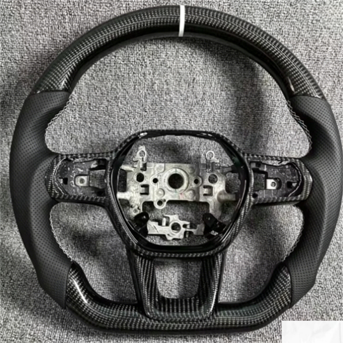 Customized black carbon fiber leather steering wheel for 2022-2025 honda civic