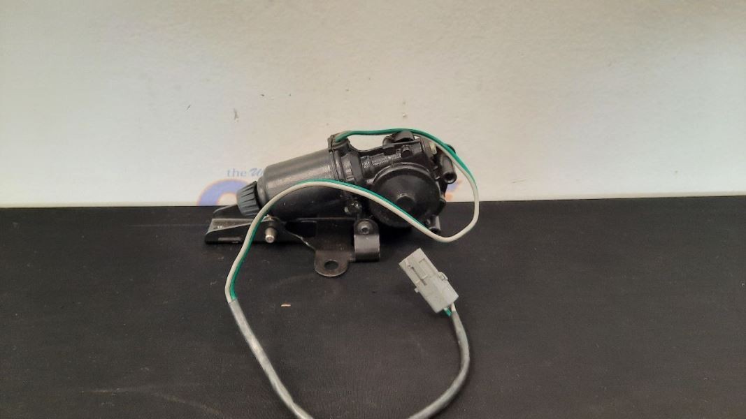 1988-90 CHEVY CORVETTE C4 OEM NOS RIGHT PASSENGER HEADLIGHT HEADLAMP MOTOR