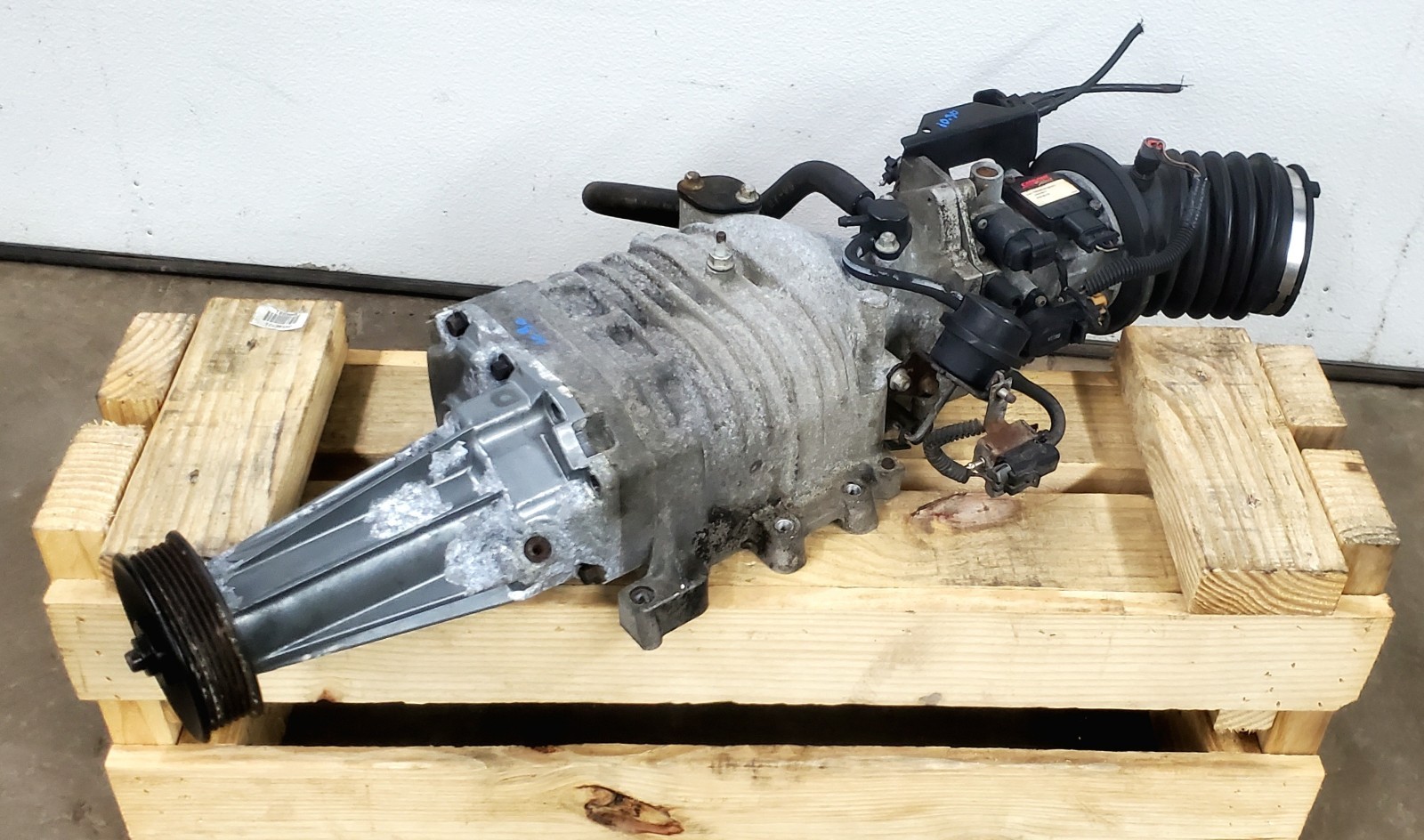 1997-2003 Buick Pontiac GM Olds Series 2 3.8L M90 Supercharger Blower 24506721