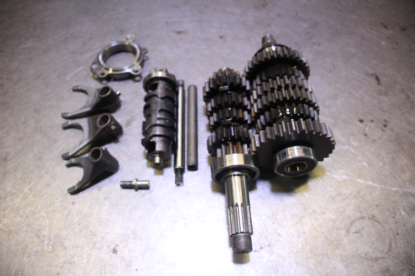 08-16 Yamaha R6 R6r Transmission Tranny