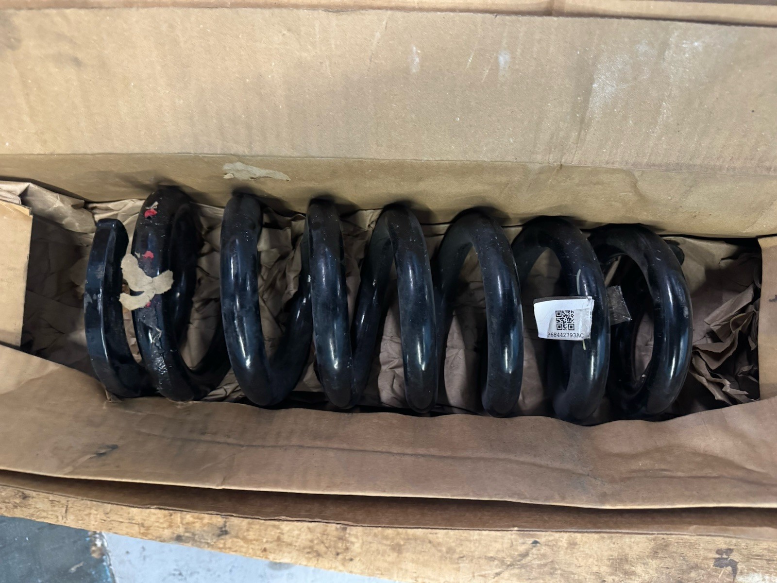 EIBACH RAM TRX PRO-LIFT FRONT LEVELING SPRINGS 1.6” E30-27-012-01-20 New Open