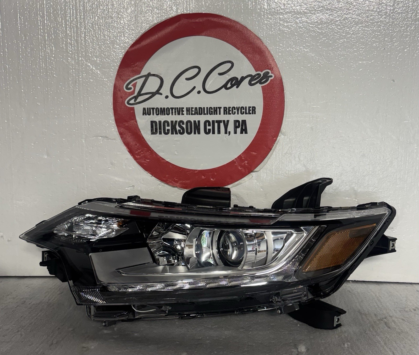 🌟LIKE NEW🌟NON OEM🌟16-18 Mitsubishi Outlander LEFT Side Halogen W/LED Light 🌟LIKE NEW🌟NON OEM🌟16-18 Mitsubishi Outlander LEFT Side Halogen W/LED Light