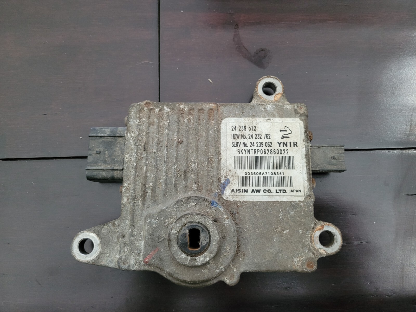 USED 2007-2009 Equinox / Torrent / XL7 TCM Transmision Control Module 24239062 USED 2007-2009 Equinox / Torrent / XL7 TCM Transmision Control Module 24239062