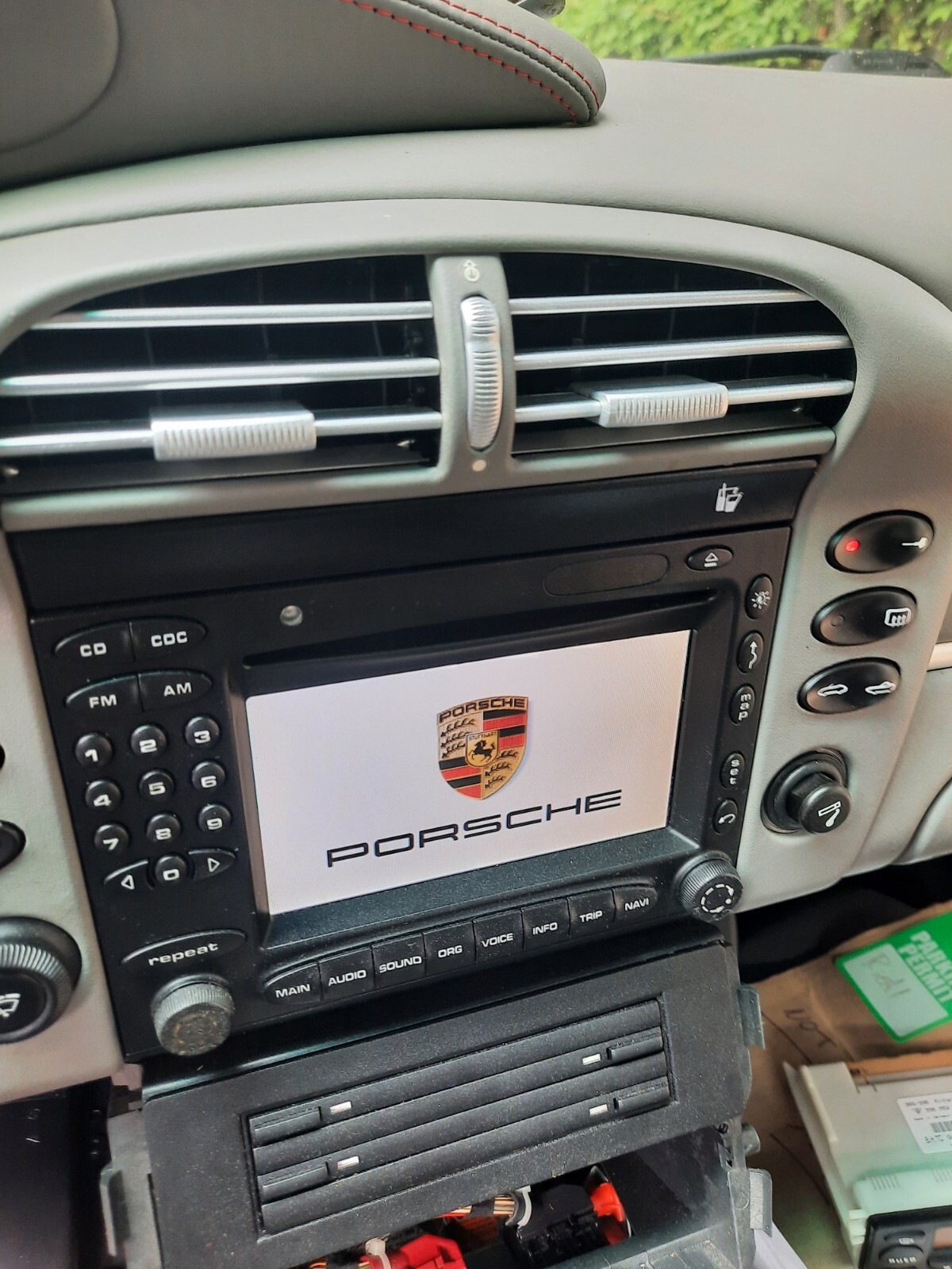 2002-2004 Porsche 911 Boxster Radio Stereo Navigation Display PCM 2002-2004 Porsche 911 Boxster Radio Stereo Navigation Display PCM