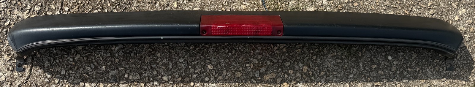 03-2020 Chevy Express GMC Savana Rear Upper Black Trim 3rd Brake Light 22825852
