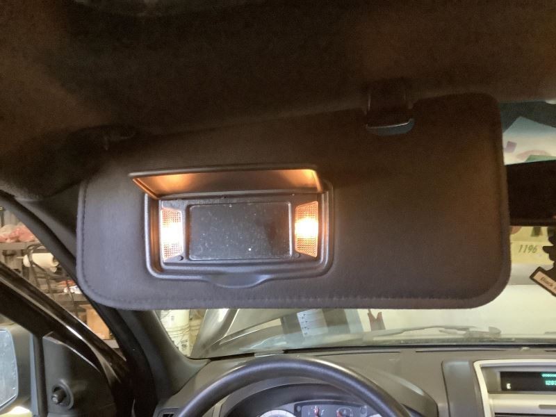 Driver Sun Visor With Illumination Thru 12/03/07 Fits 08 ESCAPE 335381
