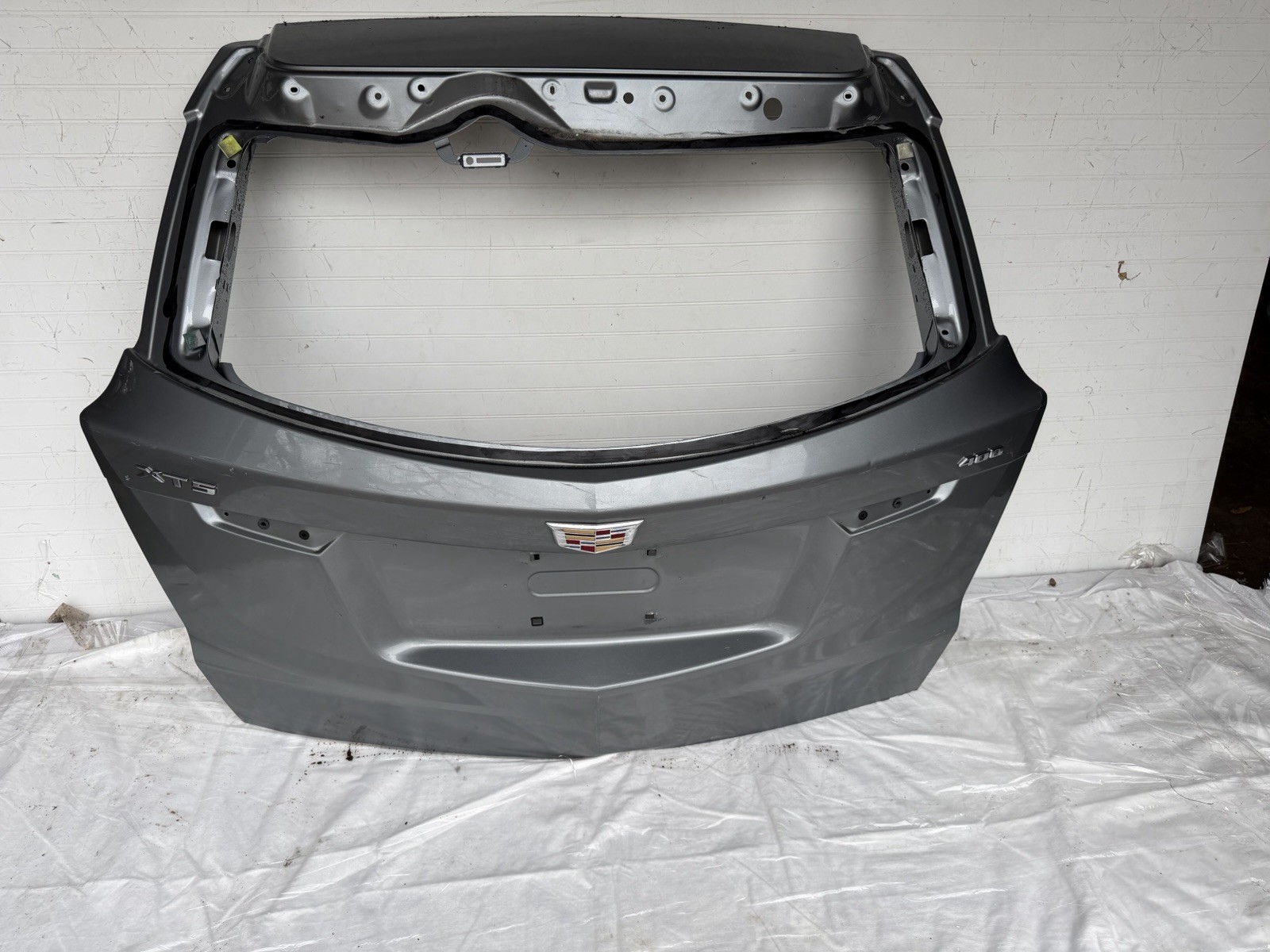 2017 2018 2019 2020 2021 2022 2023 CADILLAC XT5 LIFT-GATE TAILGATE OEM