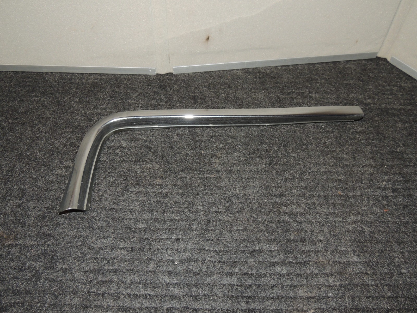 1968-69 Corvette Grill Molding