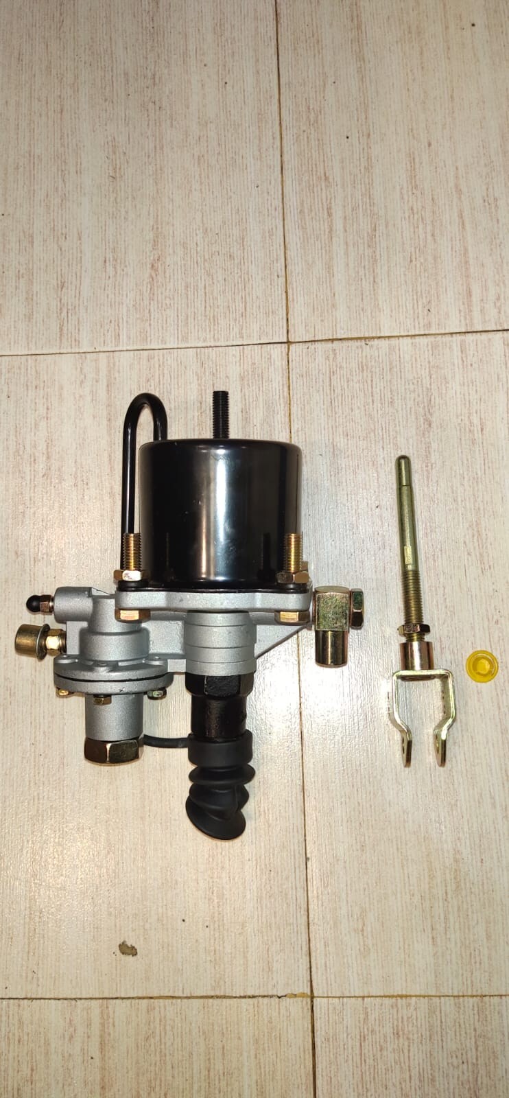 90MM Clutch Booster For Nissan UD HINO Clutch Servo CKB CWB 450 452 455