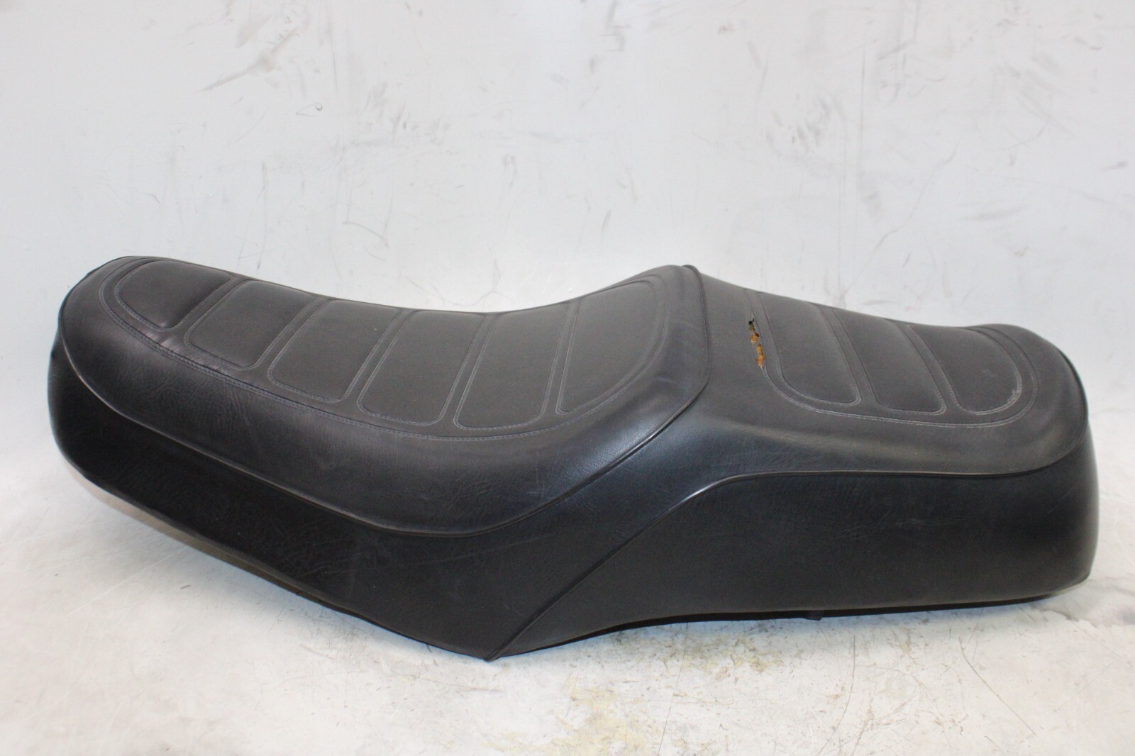 1981 HONDA CX500C OEM FRONT REAR SEAT SADDLE