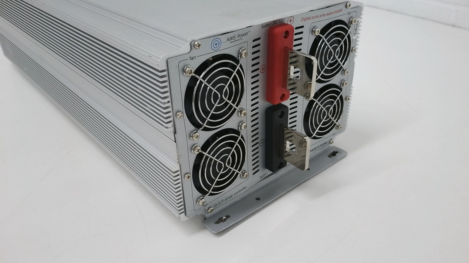 AIMS Power 5000 Watt 12V DC to 120V AC Industrial Pure Sine Inverter AIMS Power 5000 Watt 12V DC to 120V AC Industrial Pure Sine Inverter