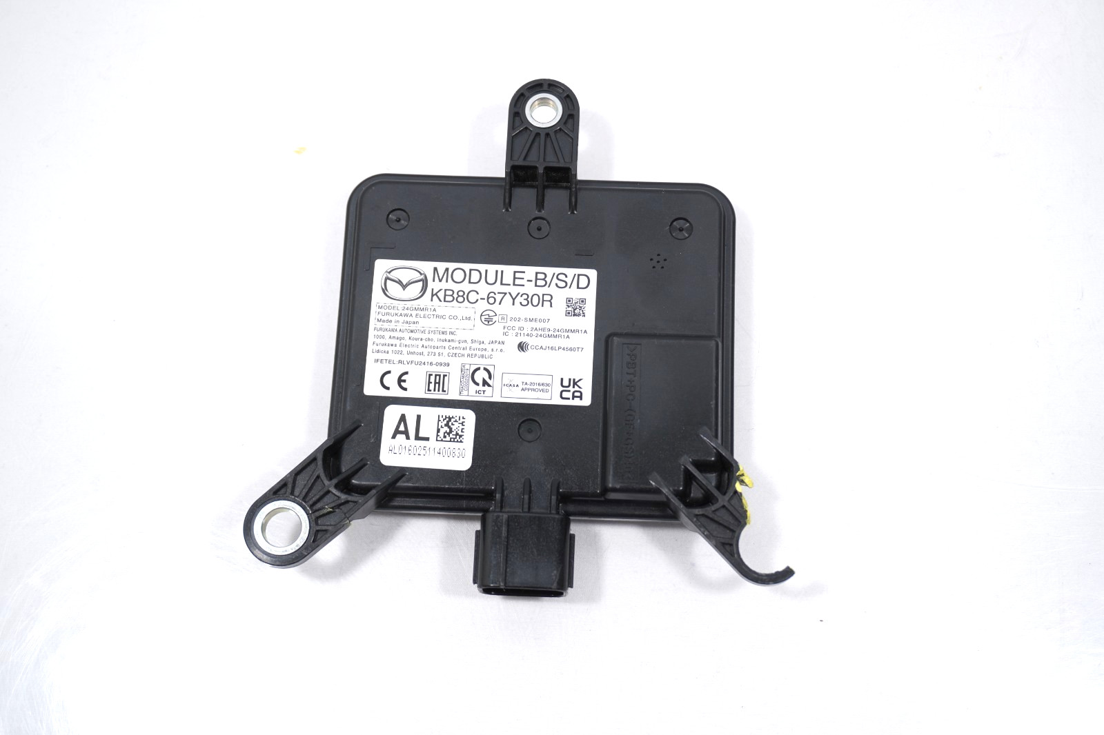 17-25 MAZDA CX-5 KB8C-67Y30R BLIND SPOT RADAR SENSOR MODULE **BROKEN TAB**