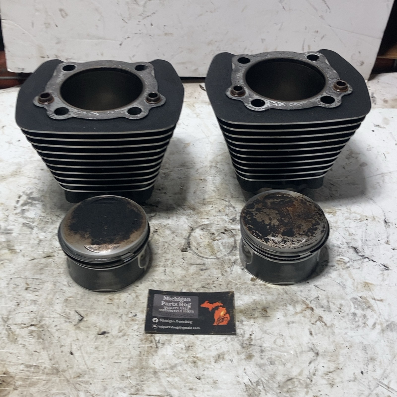 91-03 Harley Sportster XL 1200 OEM Piston and Cylinder Set Used Black 10K Miles 