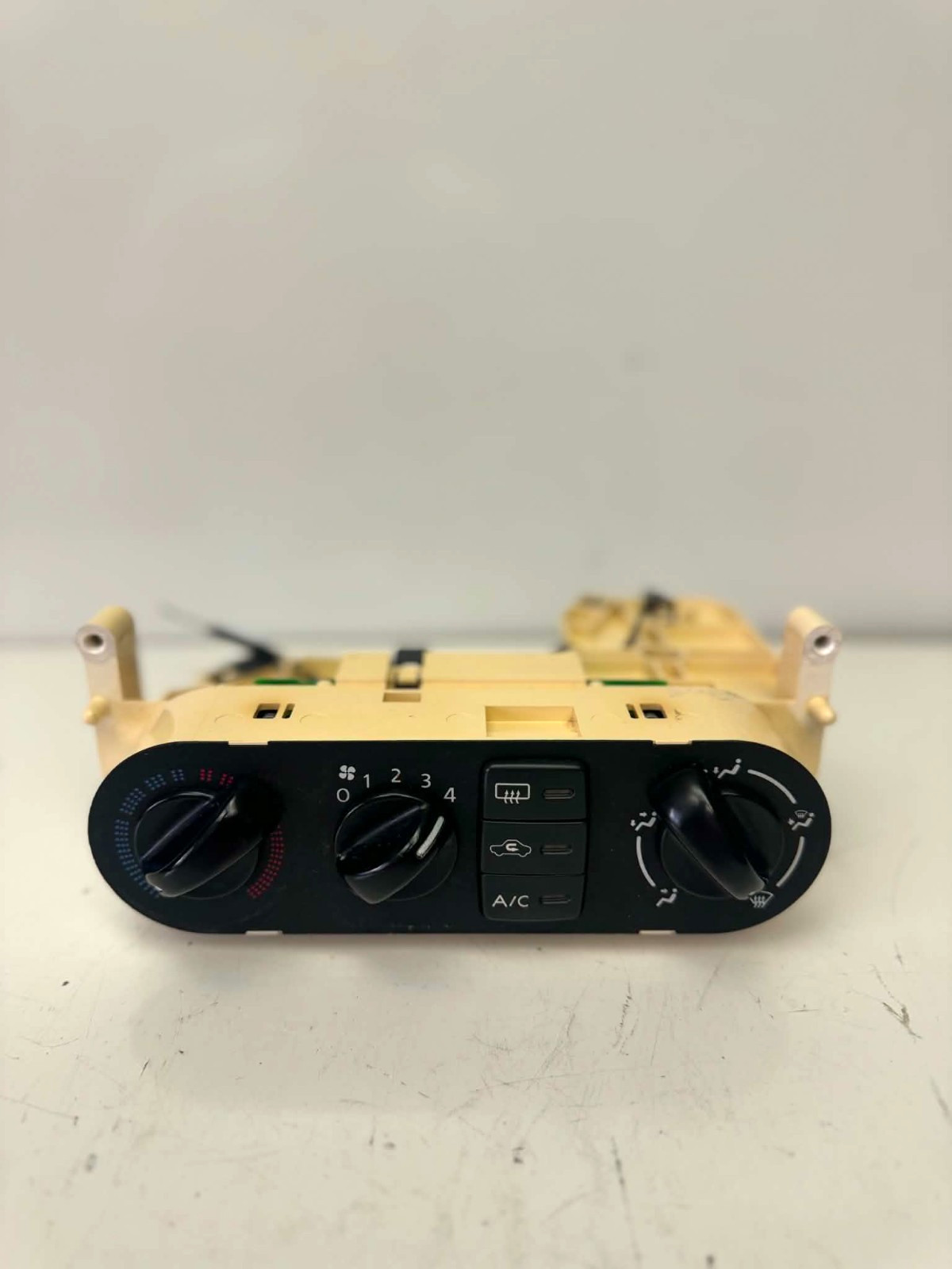 2000-2006 Nissan Sentra A/C AC Heater Temperature Climate Control OEM 2000-2006 Nissan Sentra A/C AC Heater Temperature Climate Control OEM