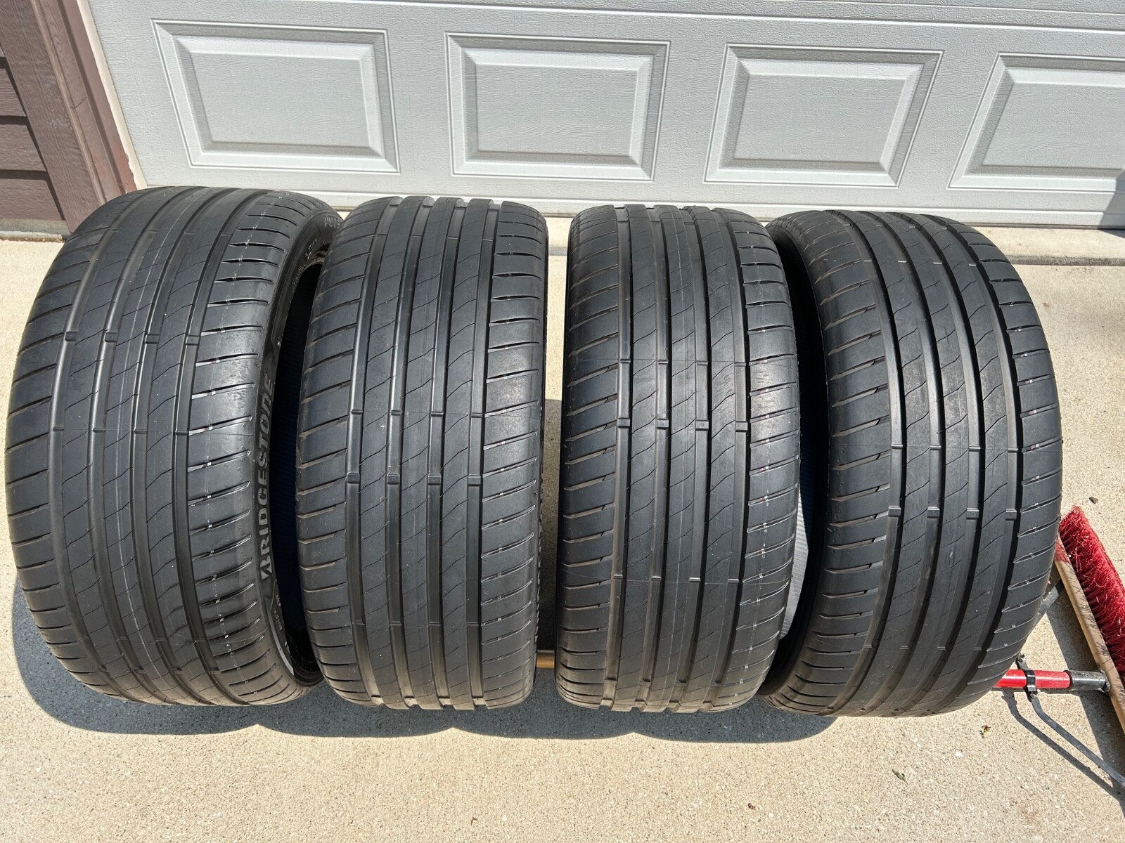 4 Bridgestone Potenza Sport ENLITEN AO Audi 255/40R20 101Y - LKN 4 Bridgestone Potenza Sport ENLITEN AO Audi 255/40R20 101Y - LKN