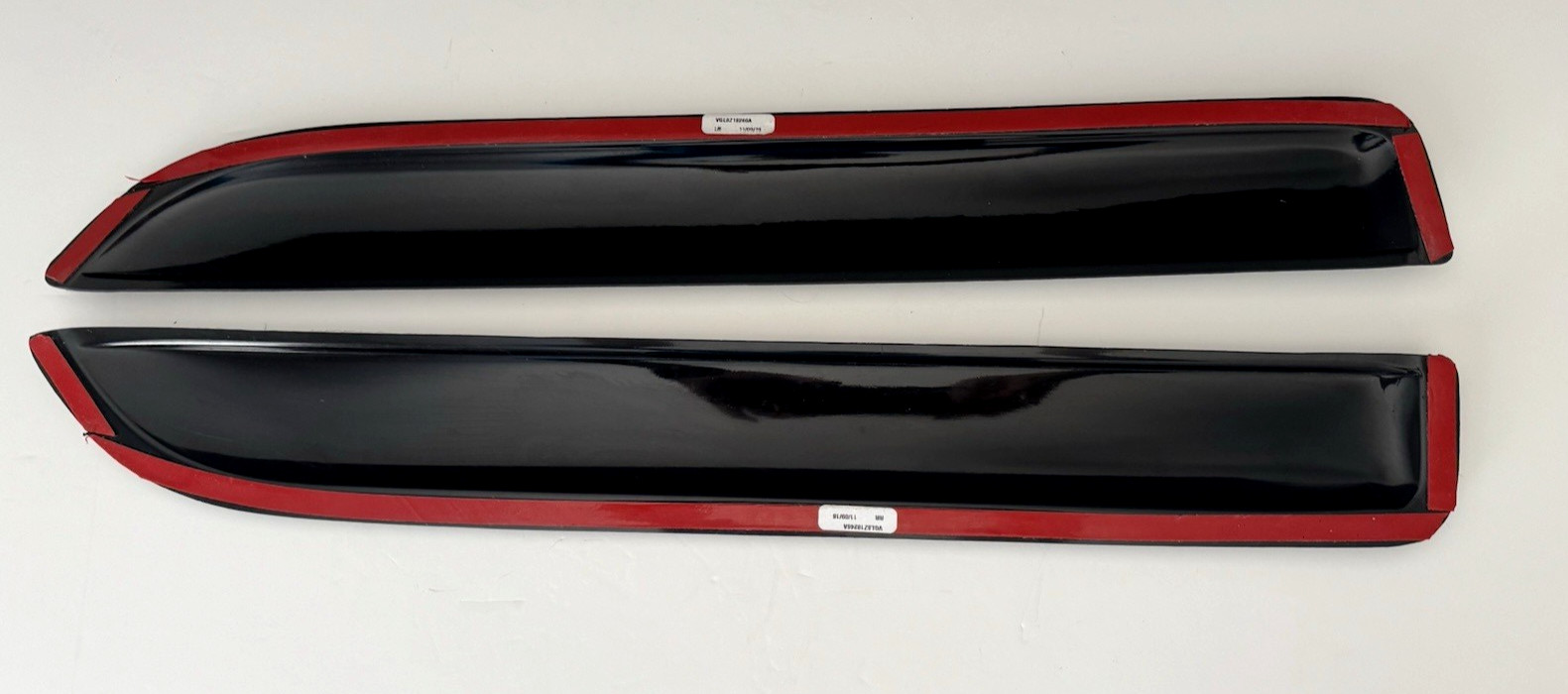 (2) Genuine Ford Side Window Deflectors VGL8Z-18246-A (LR-RR) - See Remarks