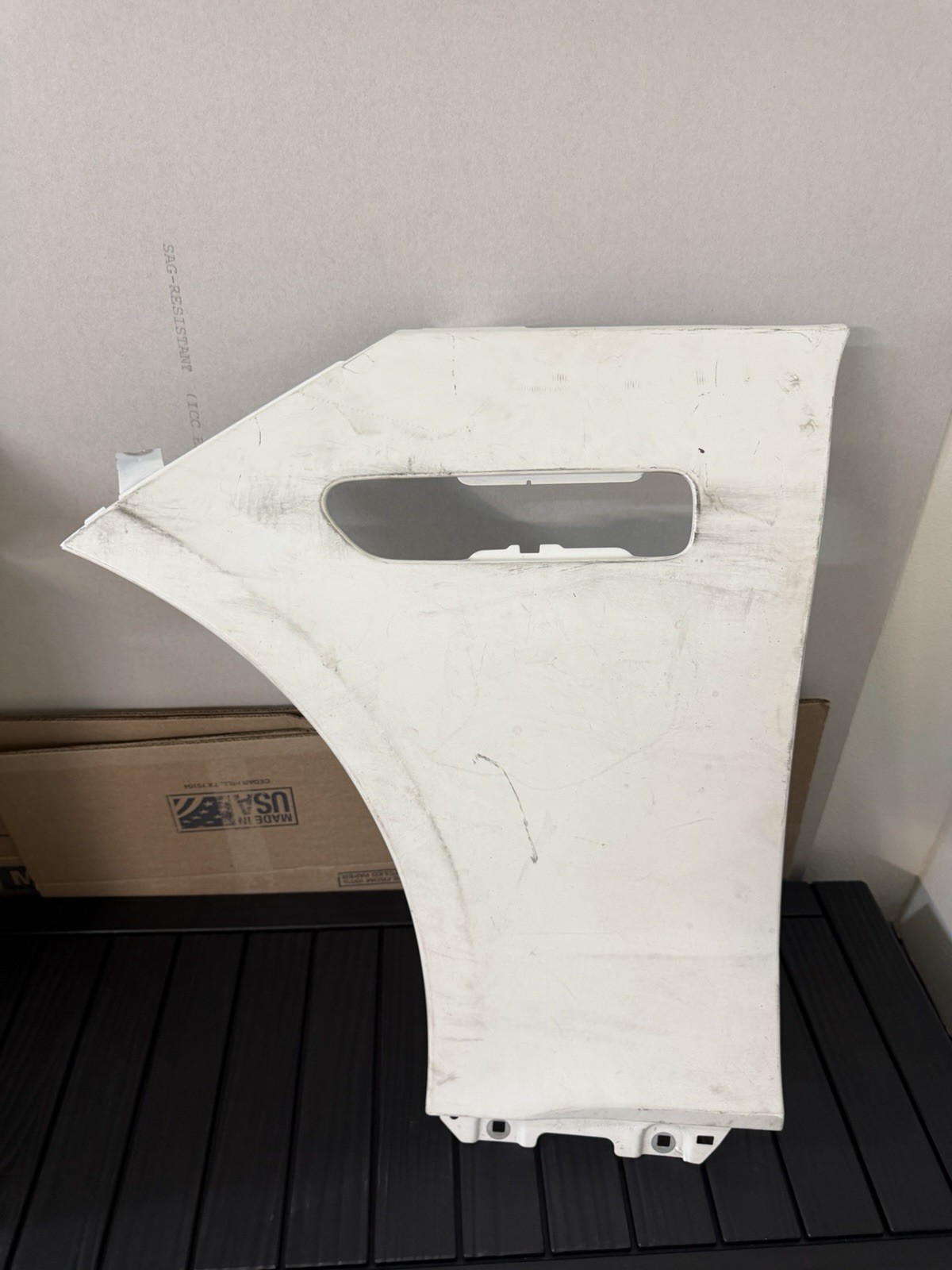 2022 - 2024 MERCEDES-BENZ EQS 450 580 AMG FRONT LEFT SIDE FENDER A2978810100 OEM 2022 - 2024 MERCEDES-BENZ EQS 450 580 AMG FRONT LEFT SIDE FENDER A2978810100 OEM