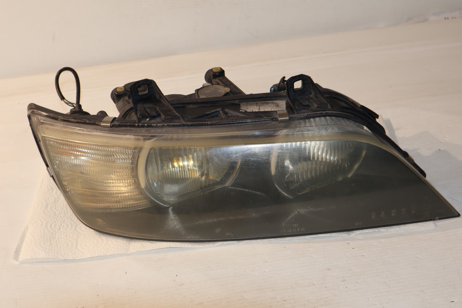 99 00 01 02 BMW Z3 Passenger Right Headlight Head Lamp Light 32231
