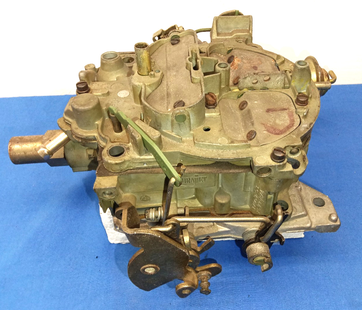 Vintage 1977-1979 Pontiac Rochester Quadrajet 17059253 Carburetor