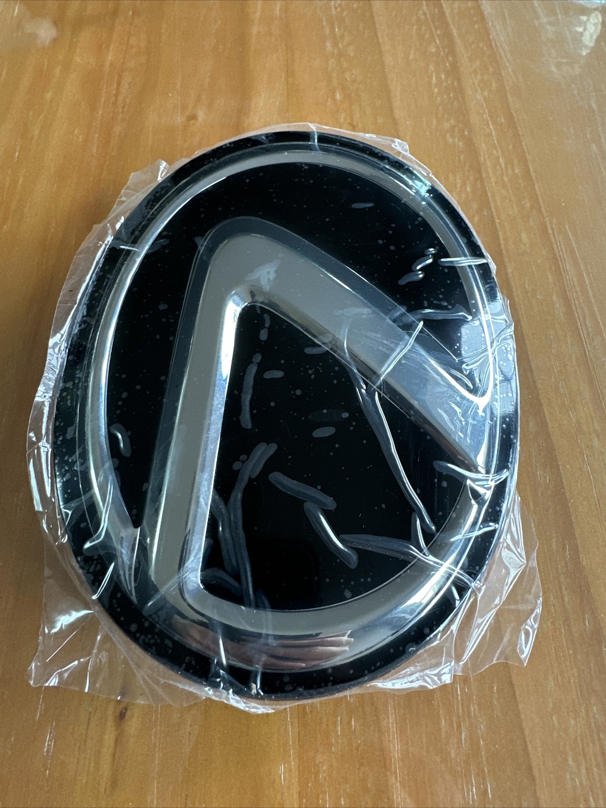 2016 2017 2018 LEXUS RX350 Front GRILLE RADAR EMBLEM 53141-48100 48110