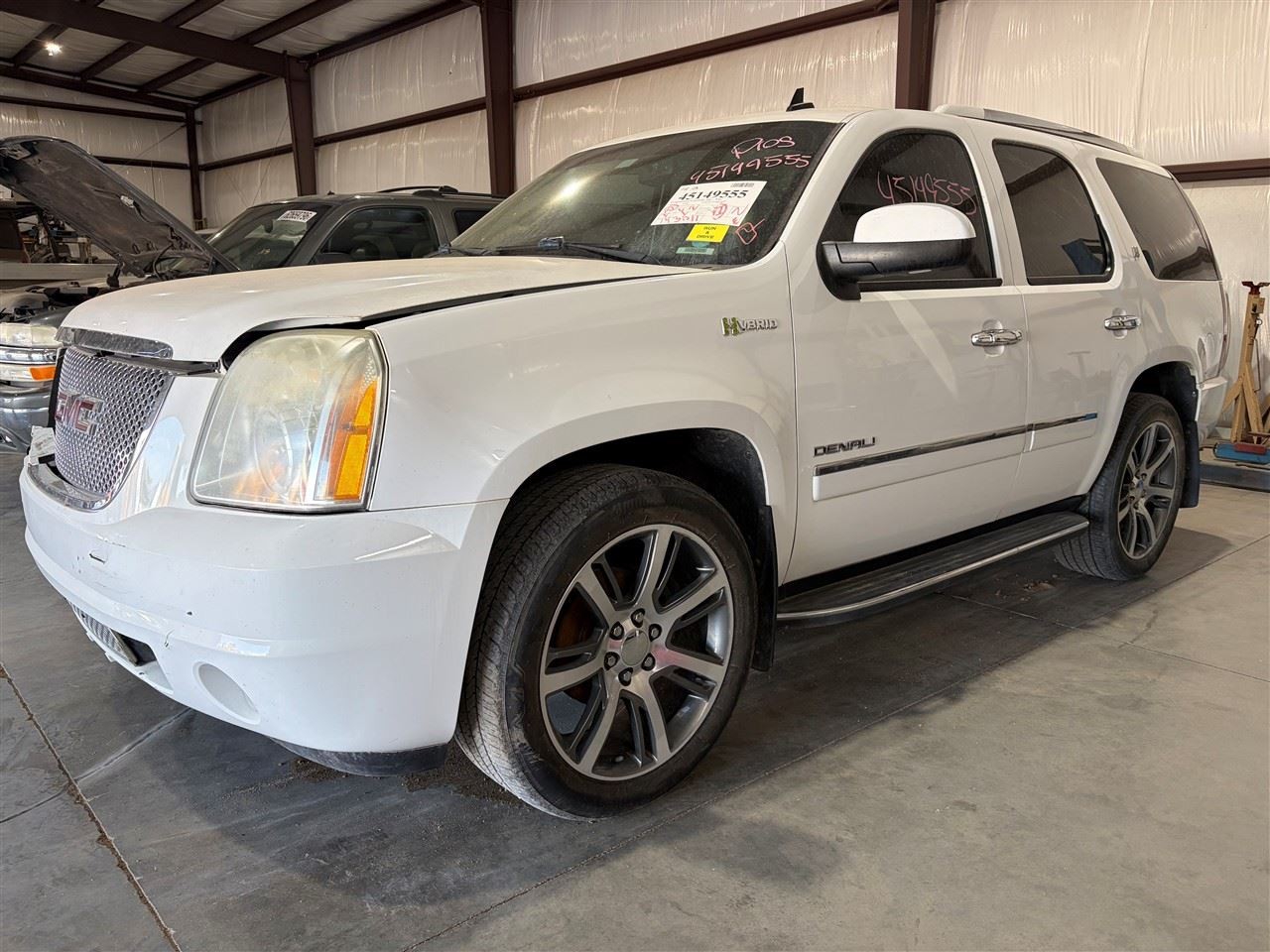 Chassis ECM Transmission Next To Battery Hybrid Fits 10-13 ESCALADE 1176529
