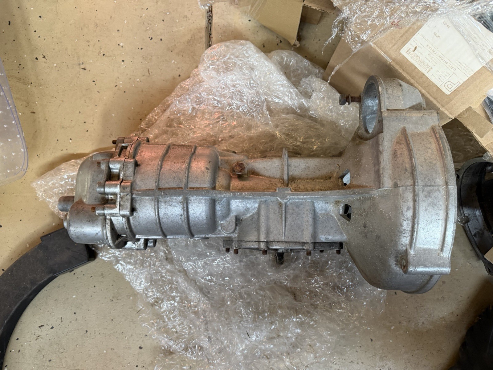 Porsche 911 Early 1964 1965 transaxle gearbox Transmission