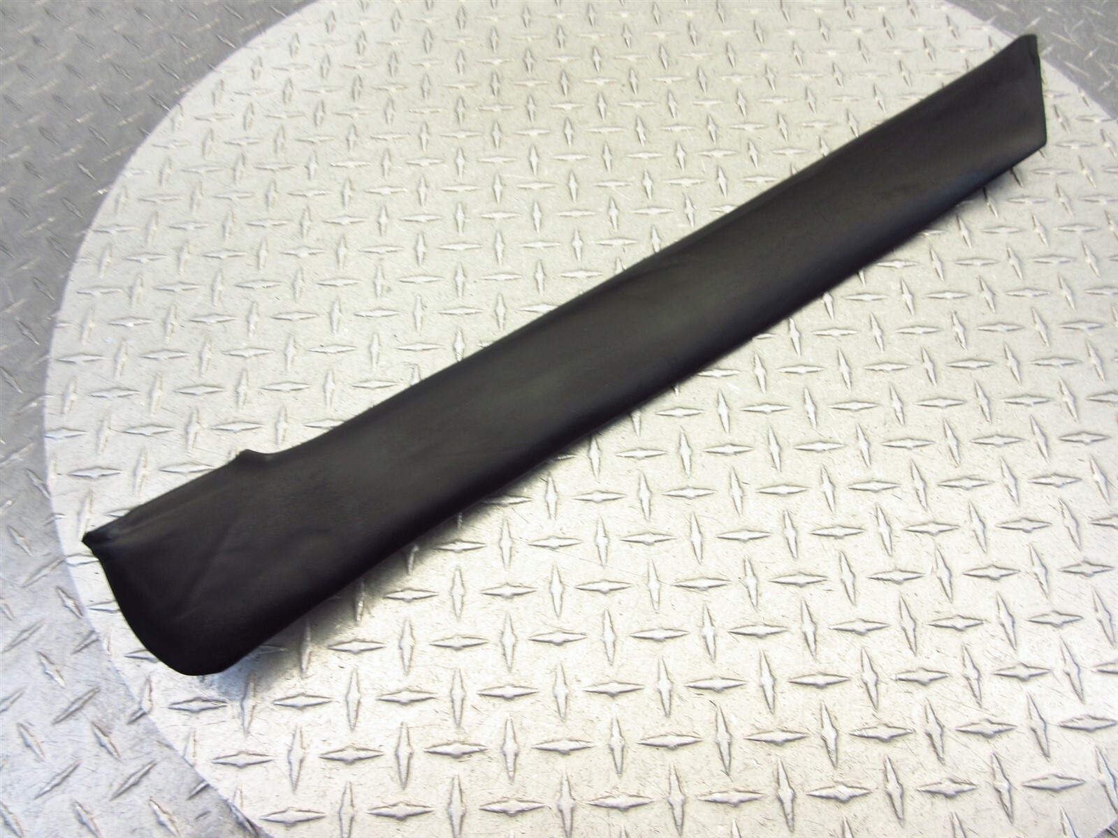 1995 Ferrari 355 F355 Spider Motronic 2.7 Front Driver Pillar Molding 64626800