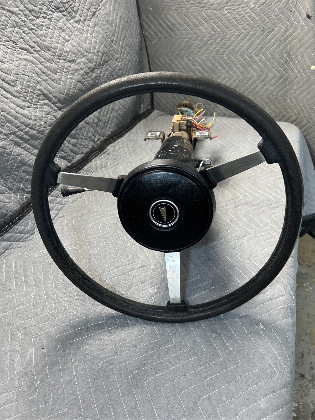 RARE N31 CUSTOM SPORT WHEEL  1974 PONTIAC VENTURA GTO / X BODY STEERING COLUMN