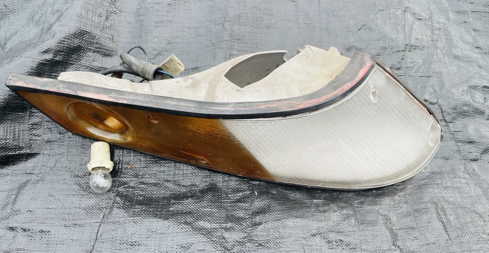 OEM Ferrari Daytona Spyder 365 GTB CARELLO Right Front Corner Lens & Housing