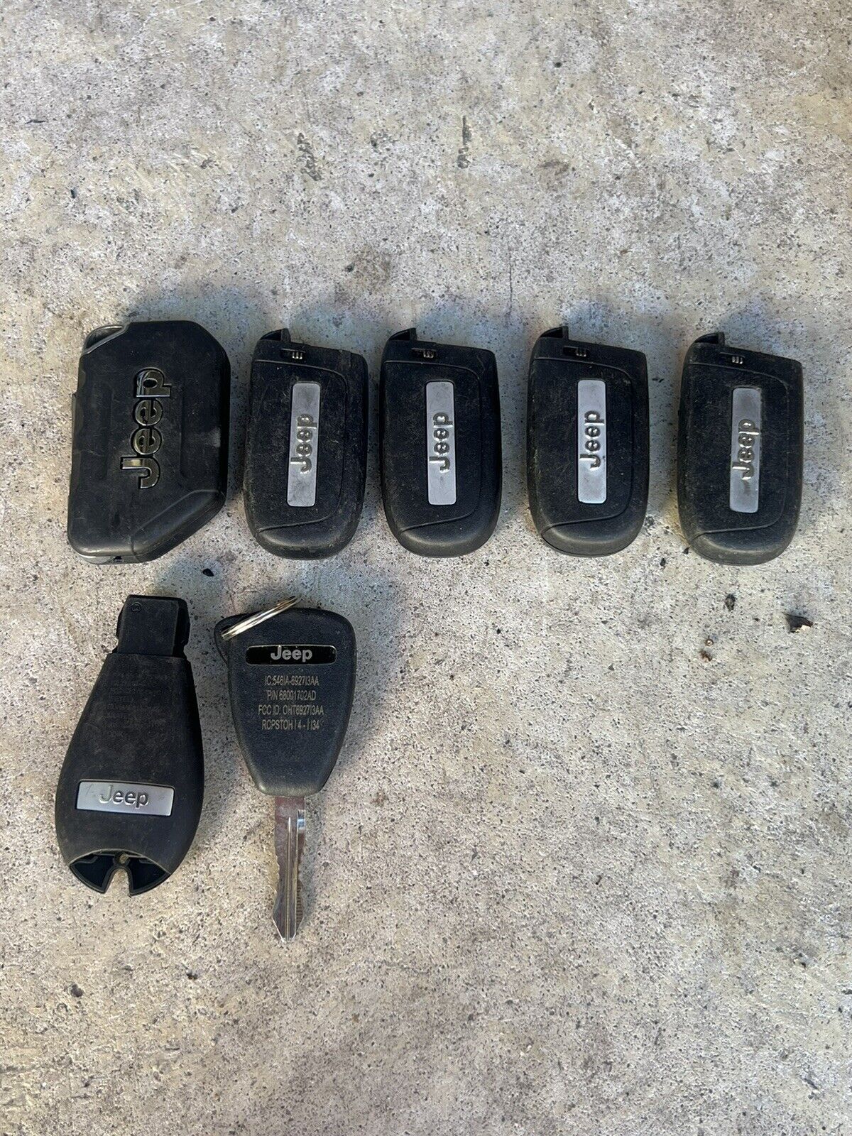 Lot Of 7 Jeep SUV Key Fobs Keyless Remotes