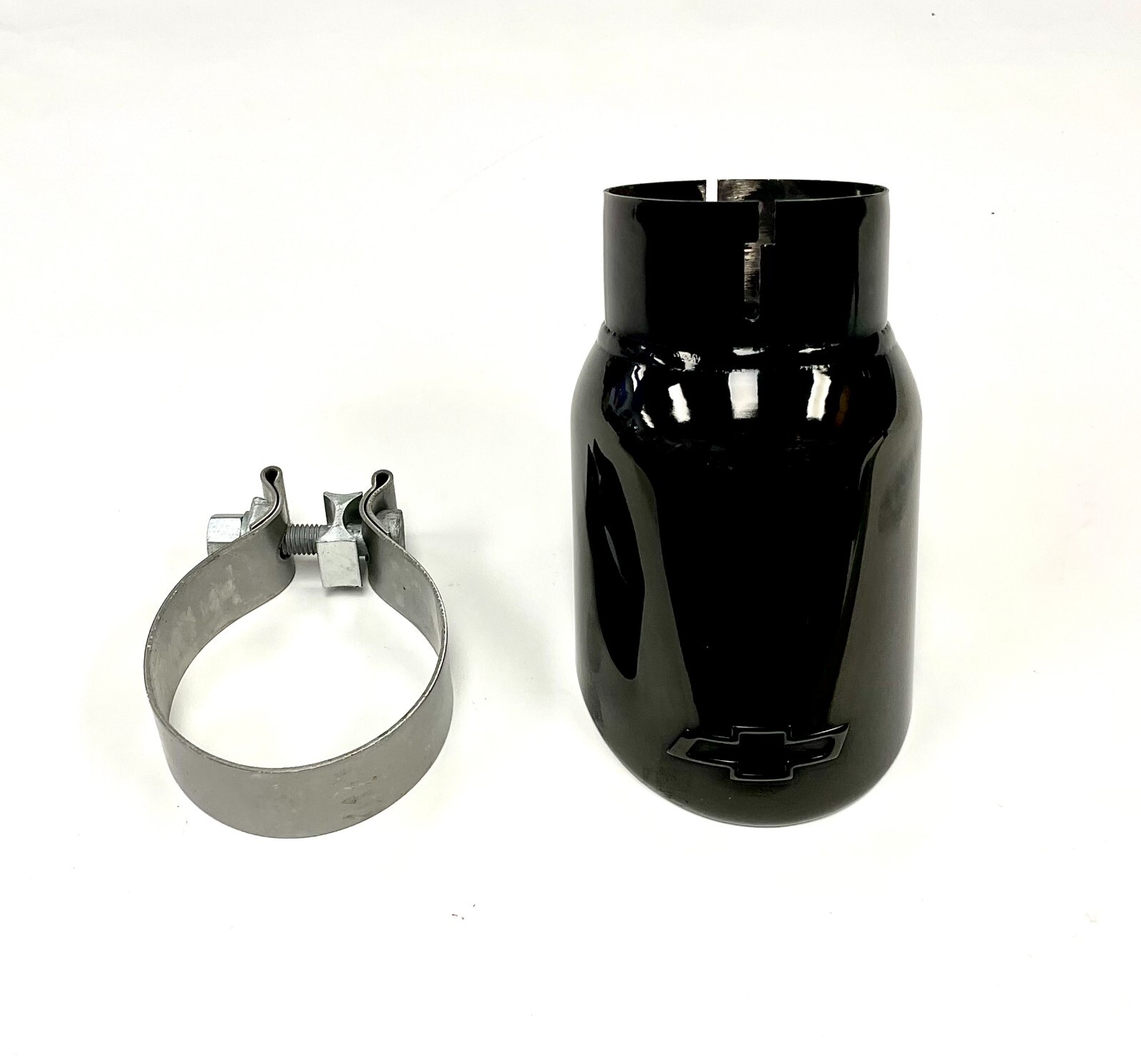 2023-24 Chevrolet Colorado 2.7L Black Chrome Exhaust Tip 84894462 w/ Logo OEM GM 2023-24 Chevrolet Colorado 2.7L Black Chrome Exhaust Tip 84894462 w/ Logo OEM GM