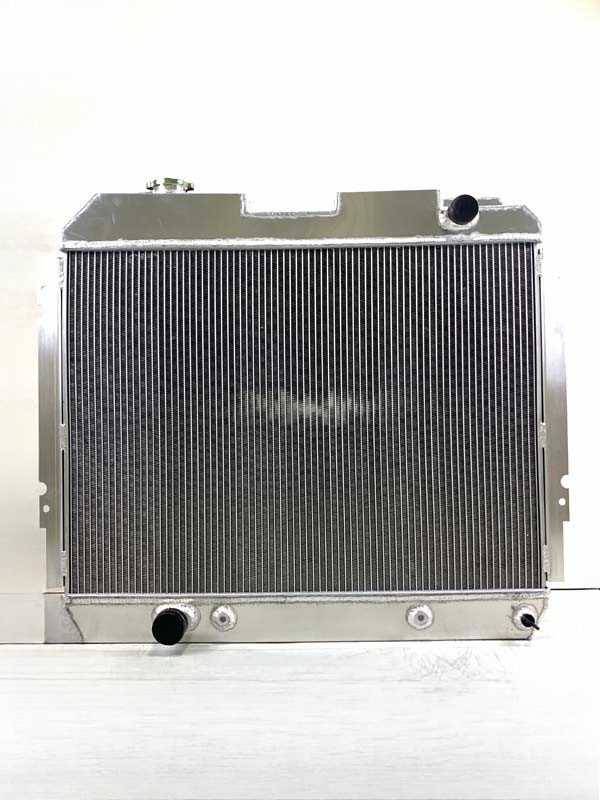 Aluminum Radiator For 1975-1991 Ford Motorhome / Econoline 7.5L