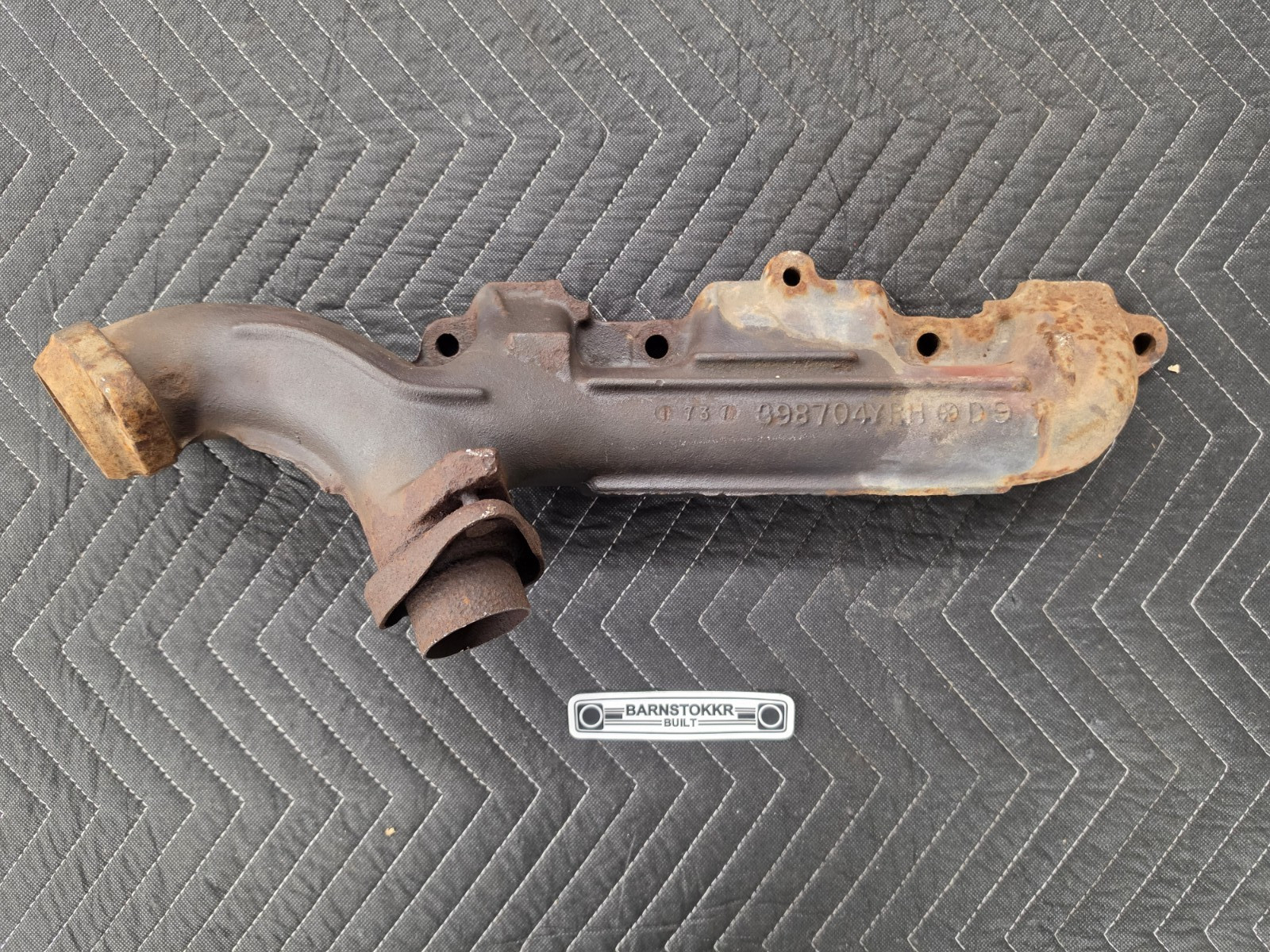 GM 398704Y RH Exhaust Manifold — Oldsmobile 1966–1972 V8, Date Code D9 330 - 350 GM 398704Y RH Exhaust Manifold — Oldsmobile 1966–1972 V8, Date Code D9 330 - 350