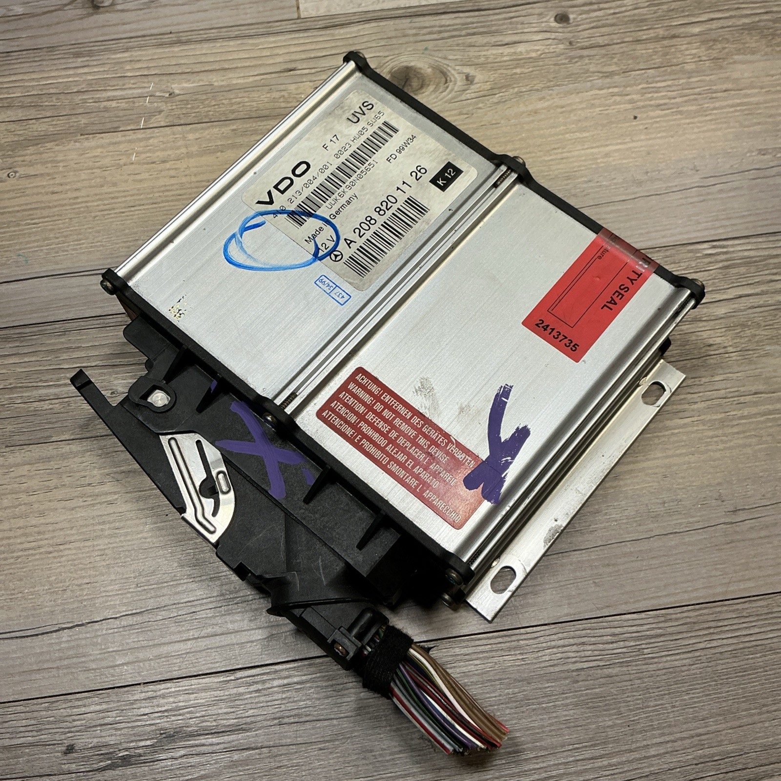 98-03 Mercedes Benz Clk320 Clk430 Convertible Roof Module OEM A2088201126 98-03 Mercedes Benz Clk320 Clk430 Convertible Roof Module OEM A2088201126