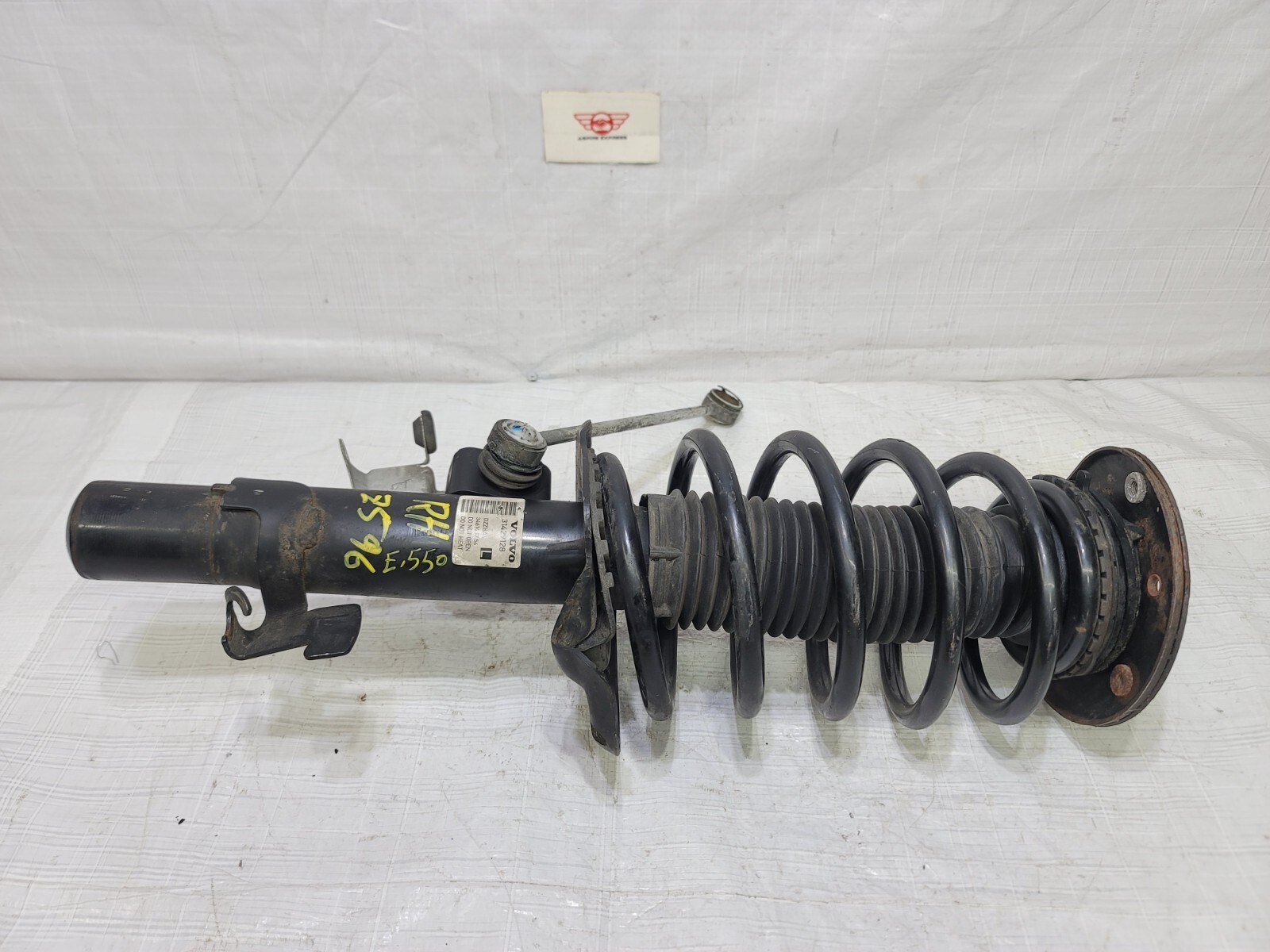2008-2015 Volvo XC70 Front Left Driver Strut Shock Absorber 3.0L OEM 31429128