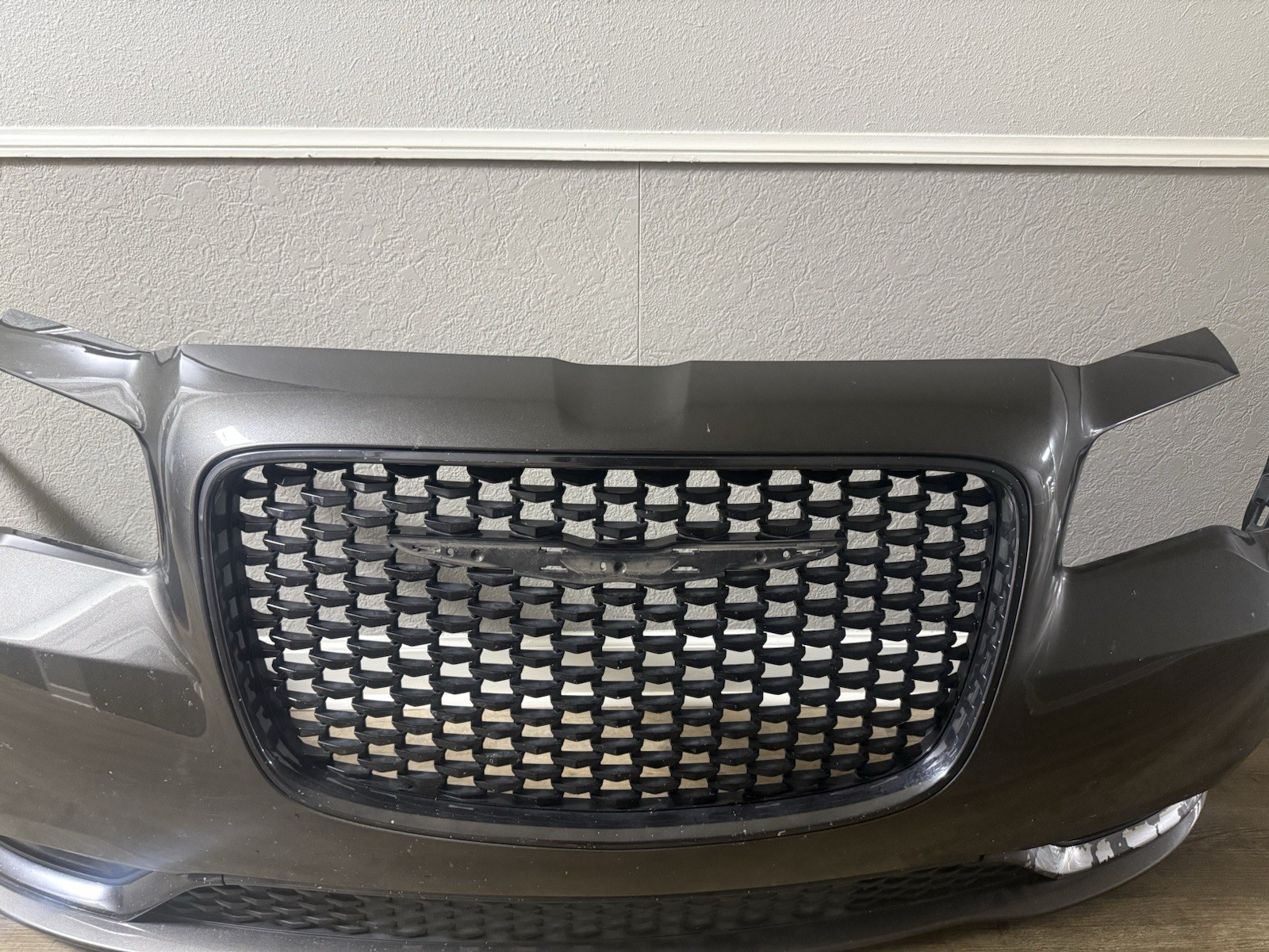 2019 Chrysler 300 S Front Bumper with Fog Lights OEM Used 2019 Chrysler 300 S Front Bumper with Fog Lights OEM Used
