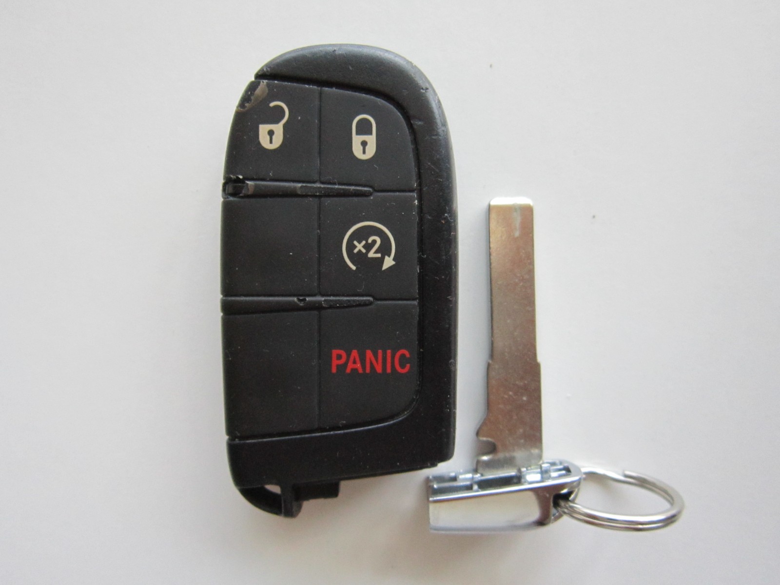 OEM 2017-2023 JEEP COMPASS SMART KEY FOB KEYLESS REMOTE ALARM UNLOCKED /Worn