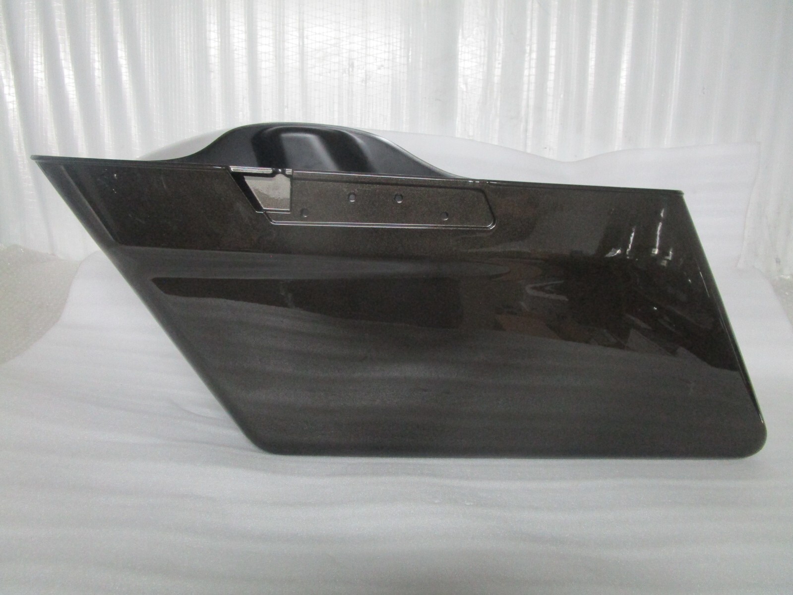 14-23 Harley Davidson Touring Left Side Saddlebag Bottom RIVER ROCK GRAY 14-23 Harley Davidson Touring Left Side Saddlebag Bottom RIVER ROCK GRAY