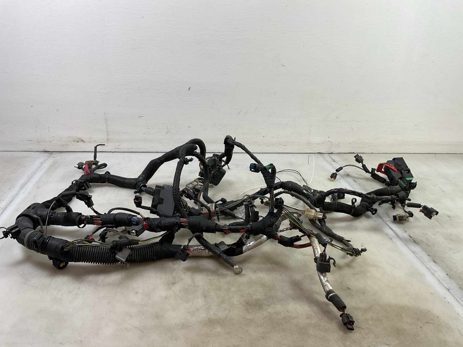 Jeep Wrangler JK 3.6L Manual Trans Engine Wiring Harness 2012-2015 196048