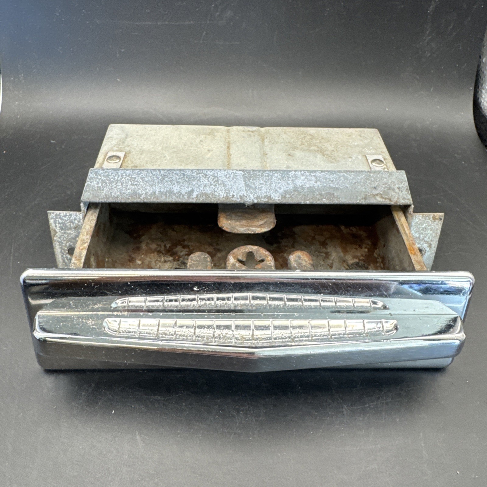 1955 1956 1957 1958 1959 GMC Ashtray With Dash Mount Show Chrome oem