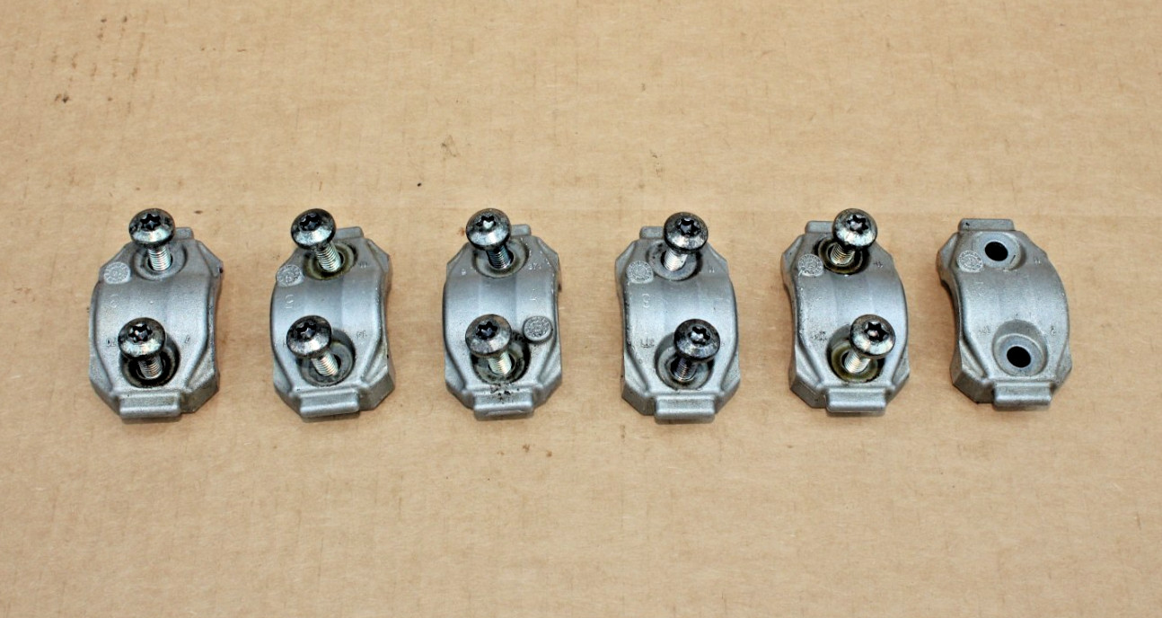2015-2020 BMW F80 F82 M3 M4 S55 Eccentric Shaft Bearing Cap Set 6pc + bolts 2015-2020 BMW F80 F82 M3 M4 S55 Eccentric Shaft Bearing Cap Set 6pc + bolts