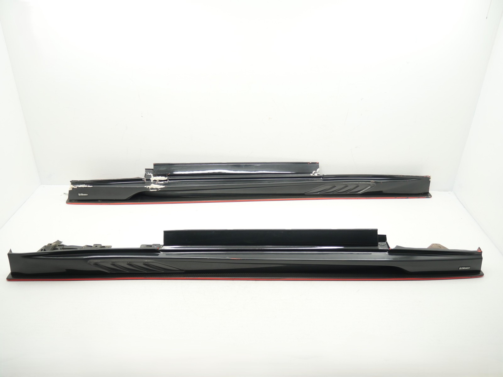 Used Varis Left Right Rocker Moulding Carbon 2009-2024 Nissan GT-R Black Edition