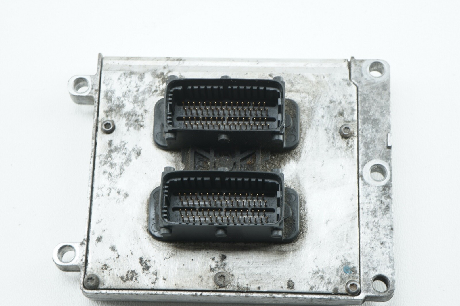 SAAB 9-3 93 ECM PCM Engine Control Module Computer 2.0T OEM 2003 - 2011