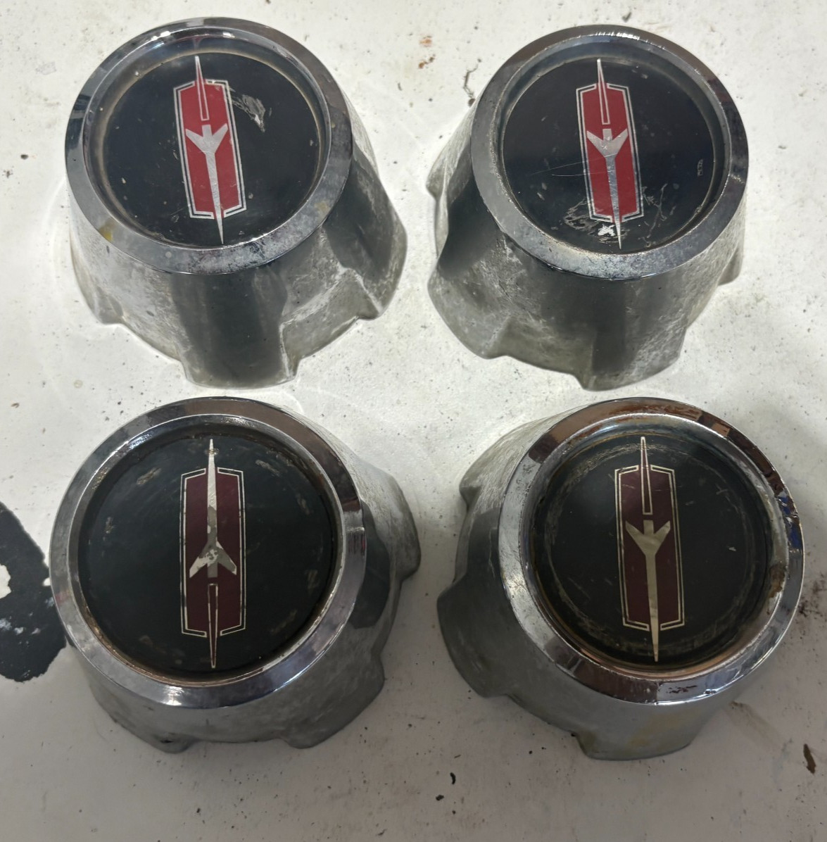 1976-88 Oldsmobile Cutlass Supreme 442 Rally Wheel Center Cap OEM 416393 SET 1976-88 Oldsmobile Cutlass Supreme 442 Rally Wheel Center Cap OEM 416393 SET
